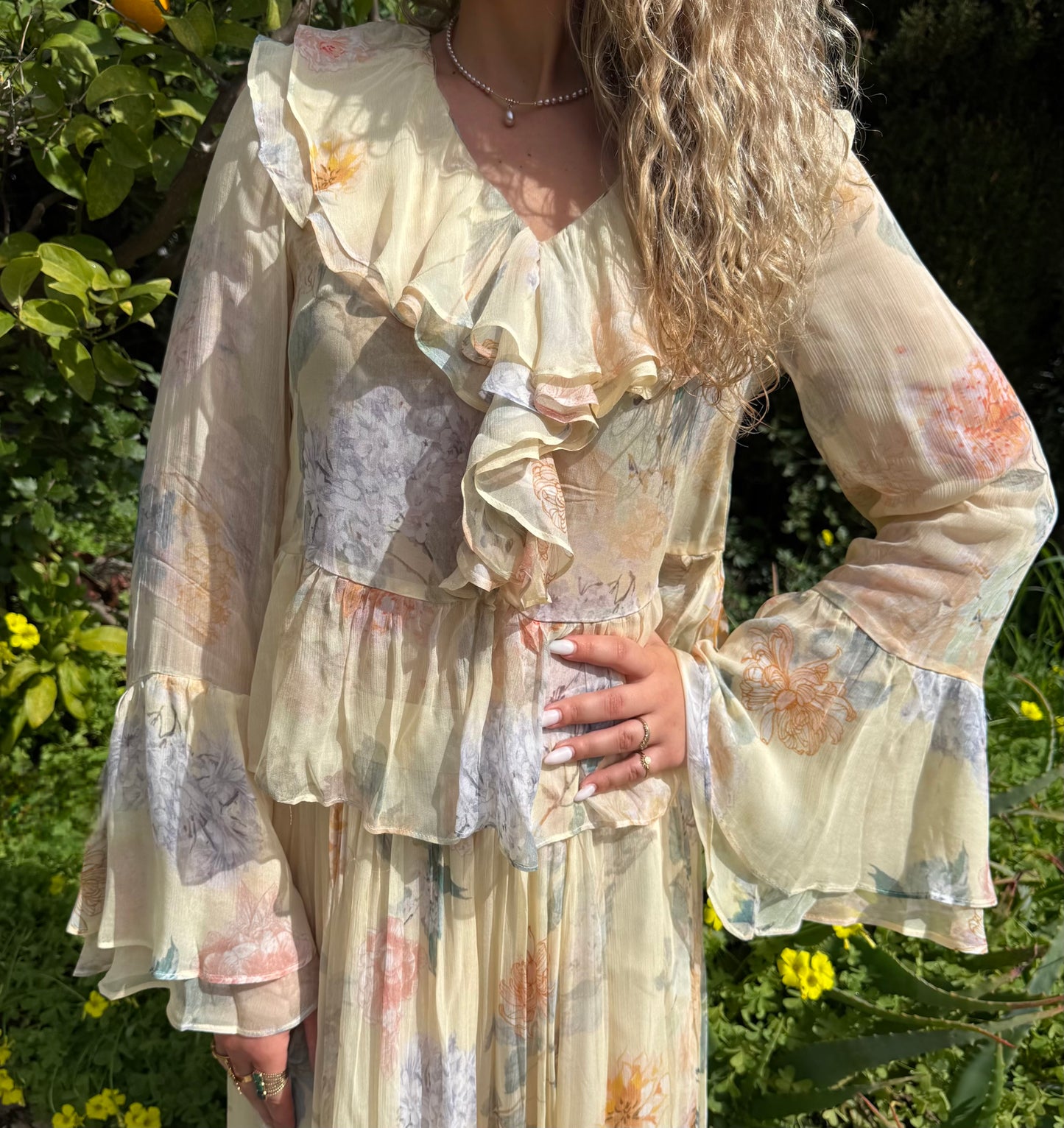 Chemise fleurie jaune