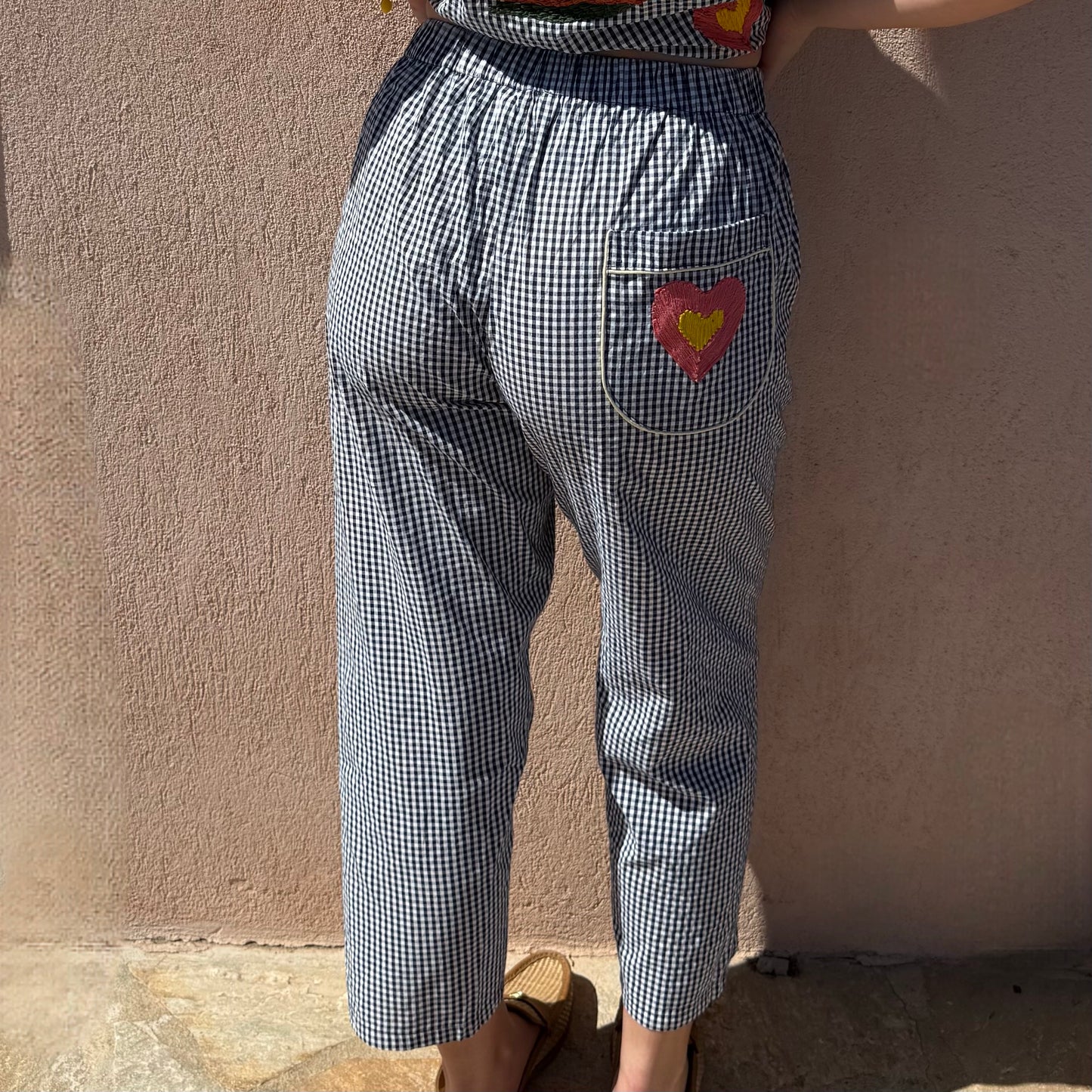 Pantalon vichy brodé