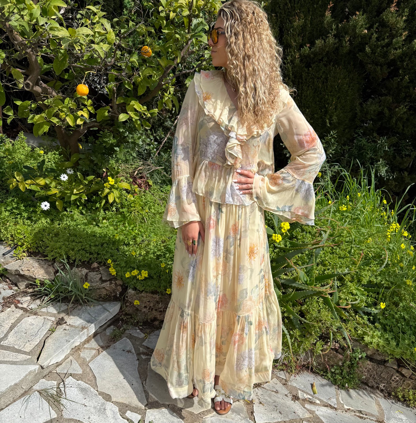 Chemise fleurie jaune