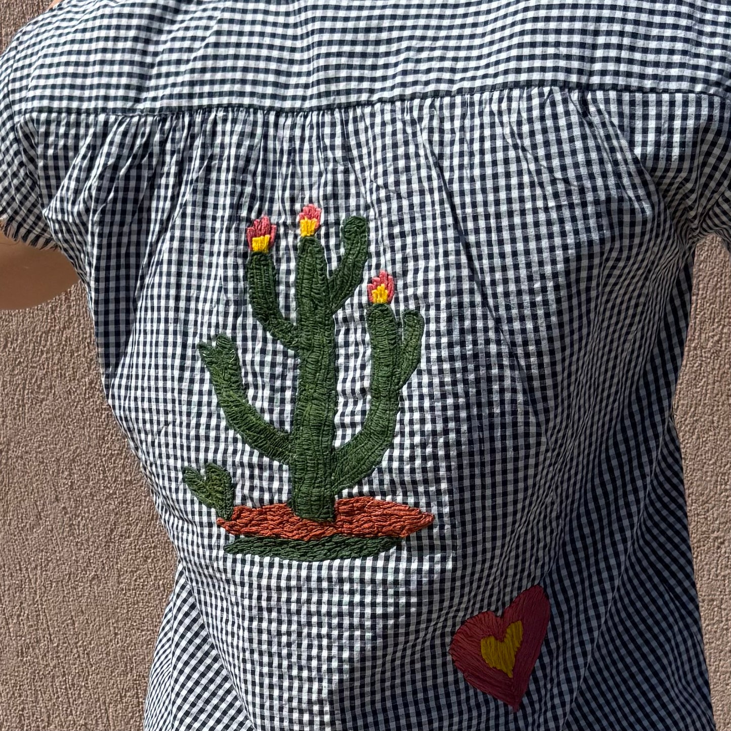 Chemise vichy brodée