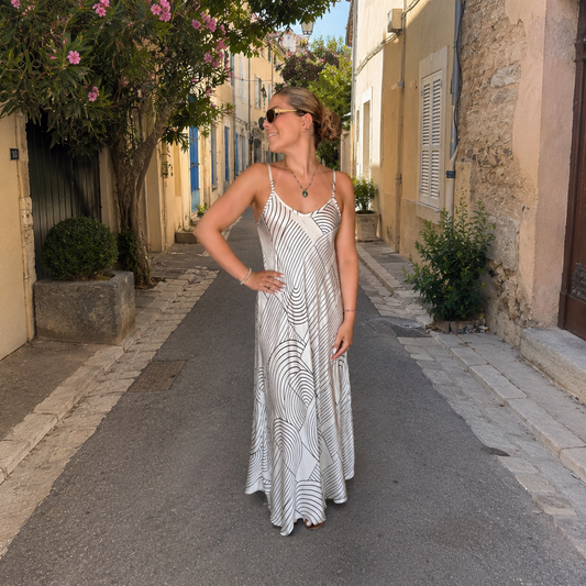 Robe rayée blanche